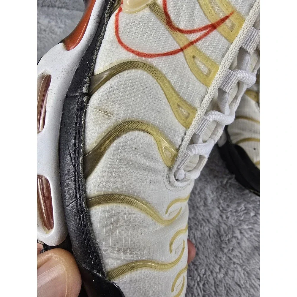 Nike Air Max Plus Striped White Red Black Beige Low Top Men's Athletic Sneakers